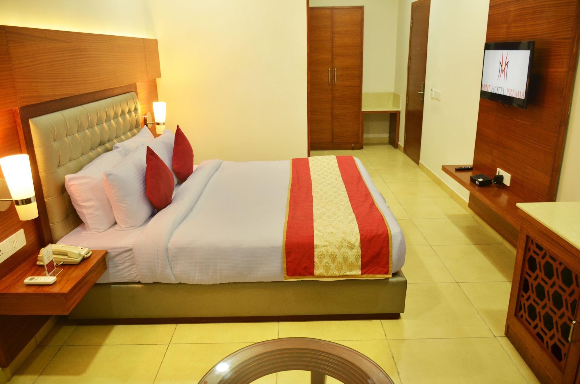 Mint Hotel Premia Chandigarh, Zirakpur Eksteriør bilde