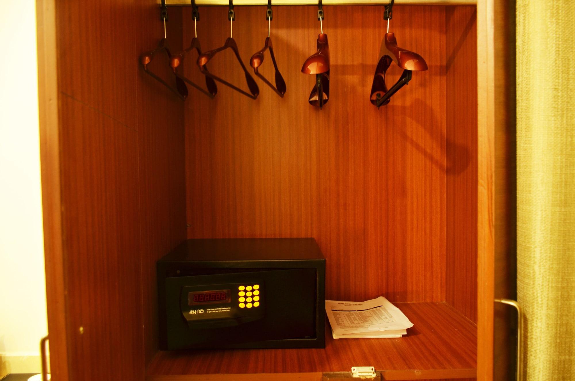 Mint Hotel Premia Chandigarh, Zirakpur Eksteriør bilde