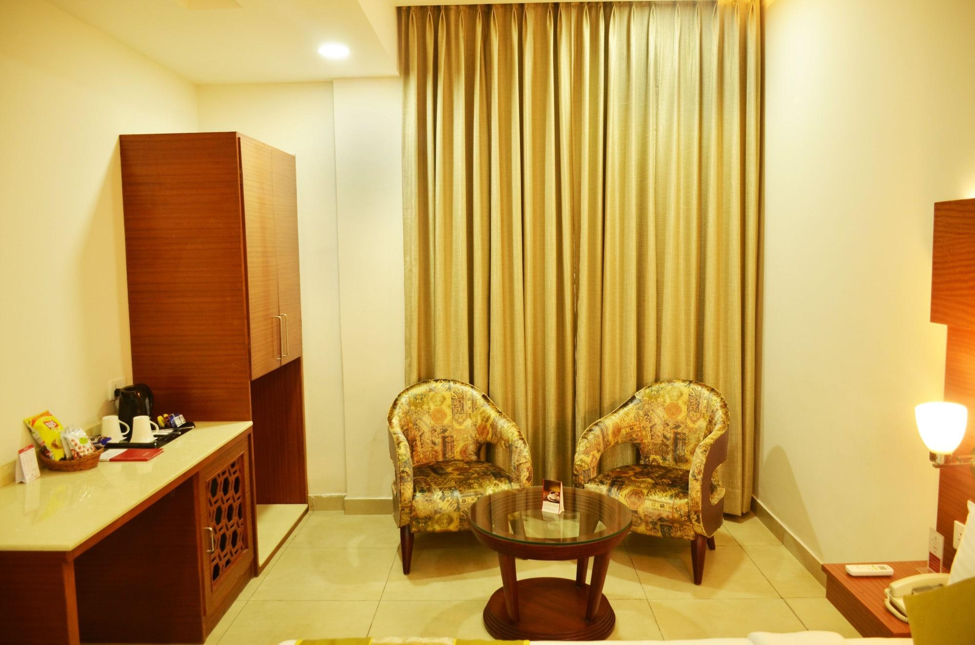Mint Hotel Premia Chandigarh, Zirakpur Eksteriør bilde